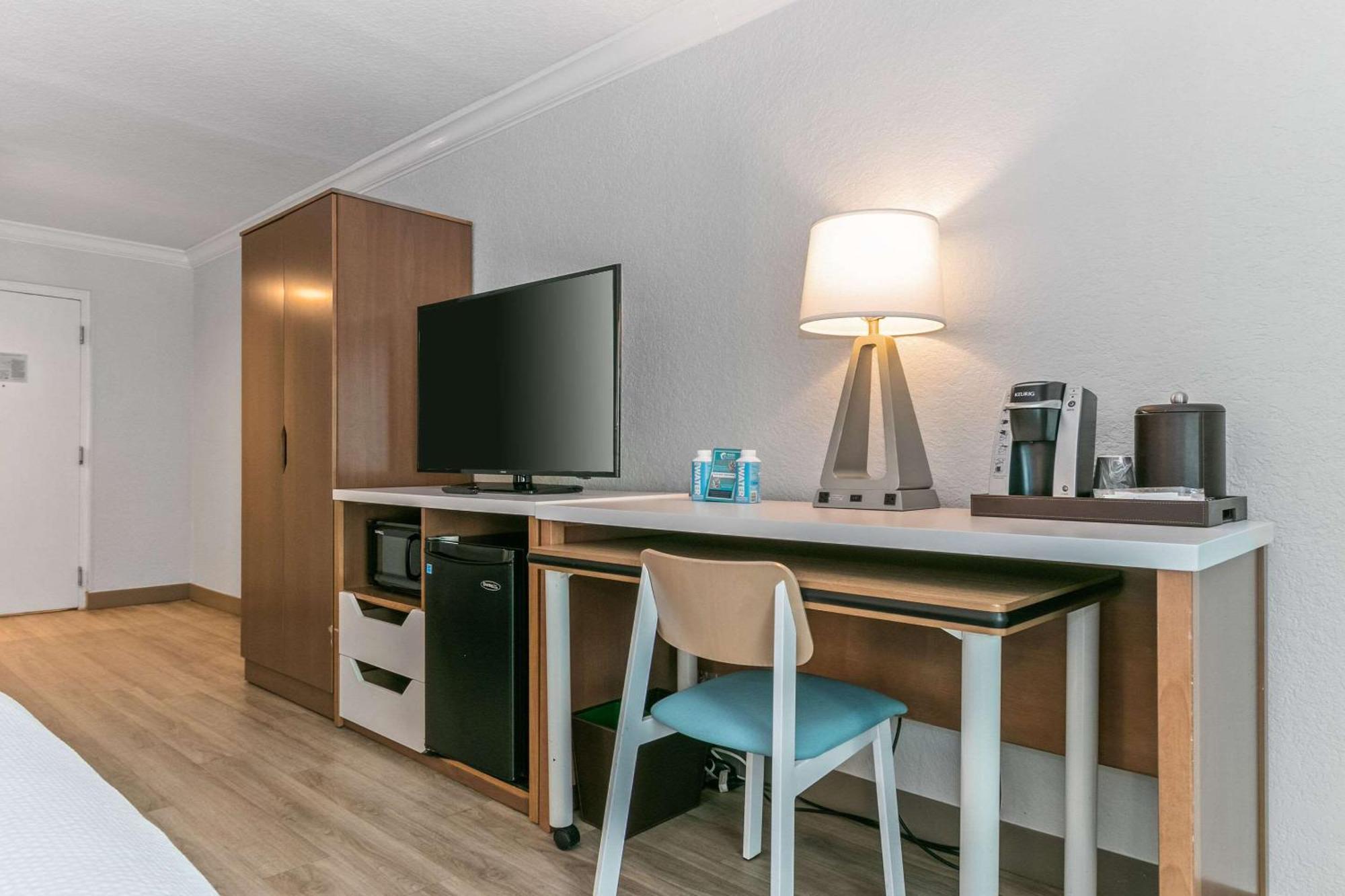 Winter The Dolphin'S Beach Club, Ascend Hotel Collection Clearwater Beach Buitenkant foto