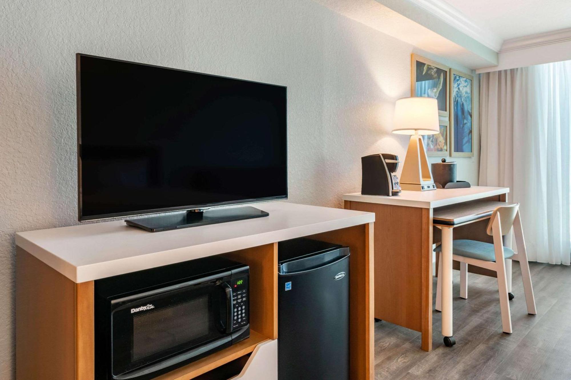 Winter The Dolphin'S Beach Club, Ascend Hotel Collection Clearwater Beach Buitenkant foto